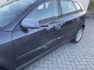 Audi A3 Sportback 1.6 TDI Attraction Advance NL AUTO N.A.P picture 17