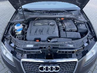 Audi A3 Sportback 1.6 TDI Attraction Advance NL AUTO N.A.P picture 15
