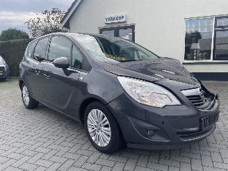uszkodzony samochody osobowe Opel Meriva Opel Meriva 1.4 Turbo Design Edition LPG N.A.P NL AUTO 2013/7