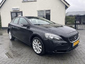 krockskadad bil auto Volvo V-40 1.6 T3 Kinetic N.A.P NL AUTO PRACHTIG!!! 2012/11
