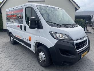 Peugeot Boxer 330 2.2 BlueHDi 140 L1H1 Premium N.A.P NL BUS PRACHTIG!!! 2023/2