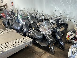 Overige  Partij 50 scooters picture 5