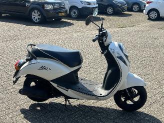 Sym  Mio 50 picture 6
