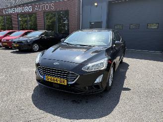 krockskadad bil auto Ford Focus 1.0 EcoBoost Titanium Business 2019/1