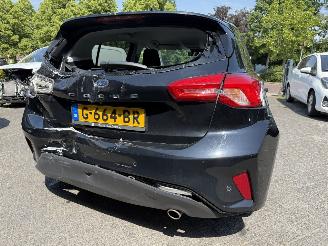 Ford Focus 1.0 EcoBoost Titanium Business picture 13