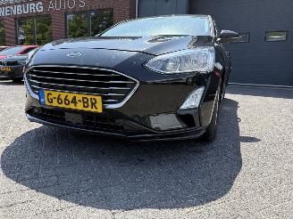 Ford Focus 1.0 EcoBoost Titanium Business picture 31