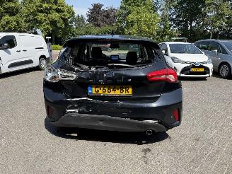 Ford Focus 1.0 EcoBoost Titanium Business picture 4