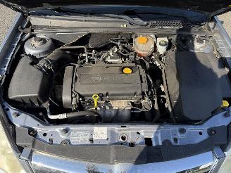 Opel Vectra 1.8-16V Executive picture 29