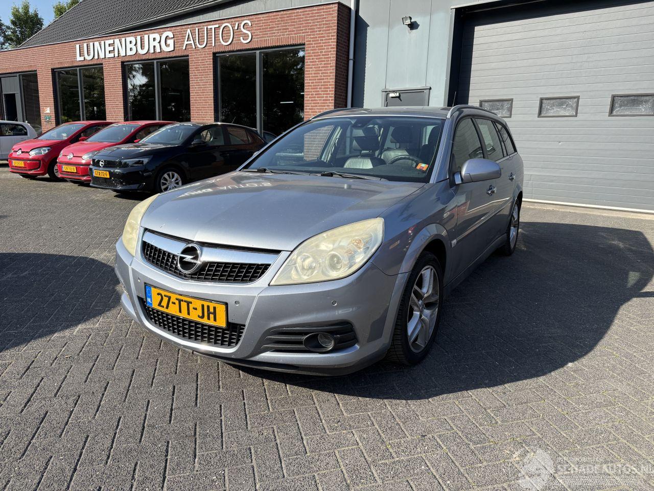 Opel Vectra 1.8-16V Executive