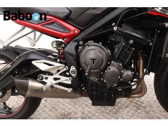 Triumph Street Triple R picture 12