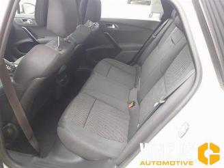 Peugeot 508 508 SW (8E/8U), Combi, 2010 / 2018 1.6 HDiF 16V picture 15