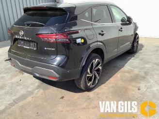 Salvage car Nissan Qashqai Qashqai (J12), SUV, 2021 1.5 VC-T e-Power 16V 2023/9