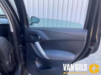 Citroën C3 C3 (SC), Hatchback, 2009 / 2016 1.1 picture 18