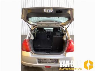 Suzuki Swift Swift (ZA/ZC/ZD1/2/3/9), Hatchback, 2005 / 2011 1.3 VVT 16V picture 3