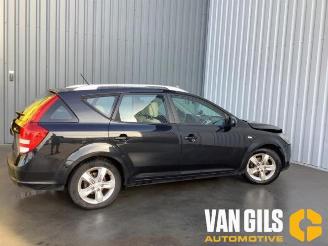 Kia Cee d Cee'd Sporty Wagon (EDF), Combi, 2007 / 2012 1.4 16V picture 7
