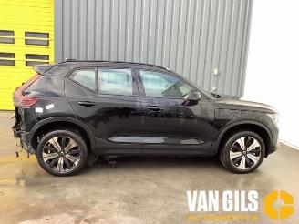 Uttjänta bilar auto Volvo XC40 XC40 (XZ), SUV, 2017 Recharge 70 kWh 2022/10