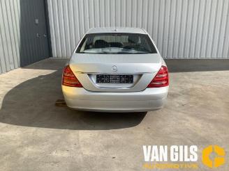 Salvage car Mercedes S-klasse S (W221), Sedan, 2005 / 2014 3.5 S-350 24V 2007/8