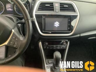 Suzuki S-Cross  picture 7