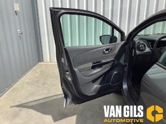Renault Captur Captur I (2R), SUV, 2013 1.2 TCE 16V EDC picture 15
