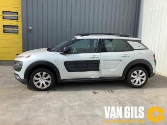 Uttjänta bilar auto Citroën C4 cactus C4 Cactus (0B/0P), Hatchback 5-drs, 2014 1.2 PureTech 82 12V 2015/7
