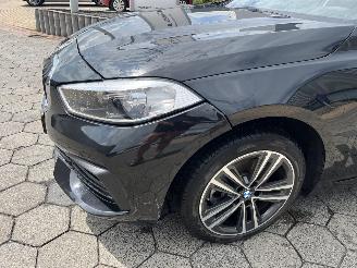 BMW 1-serie 116i SPORT AUTOM PANO picture 12