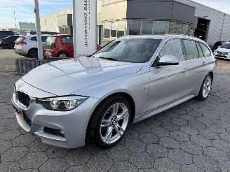 Damaged car BMW 3-serie Touring M Sport 2019/6