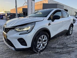 Unfallwagen Renault Captur AUTOMAAT 1.6 E-Tech Hybrid 145 2022/9