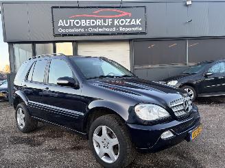 occasion commercial vehicles Mercedes M-klasse ML 270 CDI AUTOMAAT NIEUWE APK 2004/6