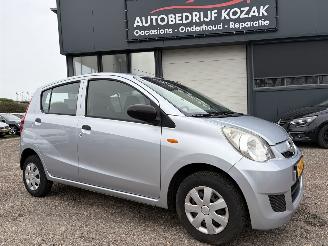 occasion passenger cars Daihatsu Cuore 1.0 Comfort AIRCO 5-drs. NIEUWE APK 2009/11