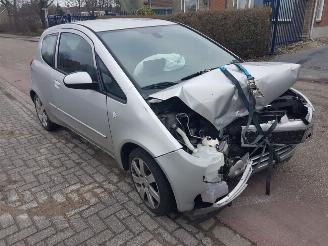Auto da rottamare Mitsubishi Colt 1.1 12_V (Z21; Z22; Z31; Z32) 2006/9