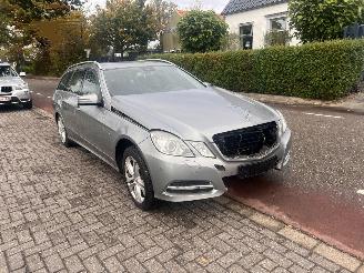Salvage car Mercedes E-klasse 250 CDi Business Class Avantgarde 2010/4