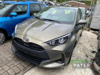 Vrakbiler auto Toyota Yaris Yaris IV (P21/PA1/PH1), Hatchback, 2020 1.5 12V VVT-i 2024/1