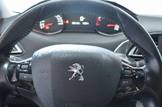 Peugeot 308 1.2 PureT.Blue L. Ex picture 12