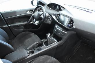 Peugeot 308 1.2 PureT.Blue L. Ex picture 9