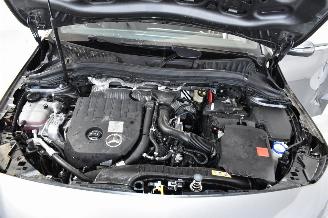 Mercedes B-klasse 180 AMG Line picture 15