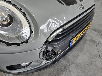 Mini Clubman ONE picture 9