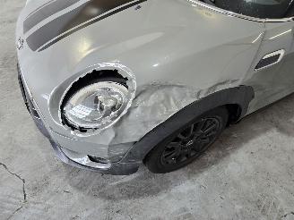 Mini Clubman ONE picture 10