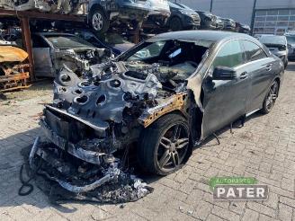 Vrakbiler auto Mercedes Cla-klasse CLA (117.3), Sedan, 2013 / 2019 1.6 CLA-180 16V 2017/4