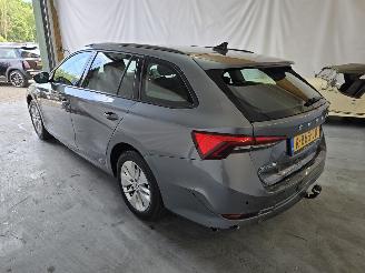 Skoda Octavia 1.0 e-TSI Ambition picture 5