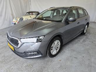 Skoda Octavia 1.0 e-TSI Ambition picture 3