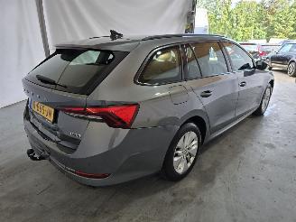 Skoda Octavia 1.0 e-TSI Ambition picture 7
