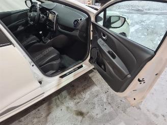 Renault Clio 0.9 TCe Bose picture 16