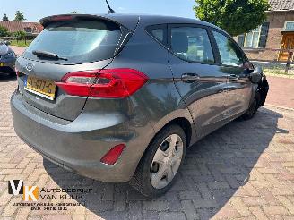 krockskadad bil auto Ford Fiesta 1.1 Trend 2019/1