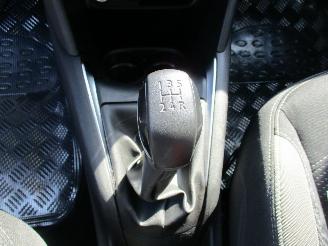 Peugeot 208 1.6 e HDI Blue Lease picture 21