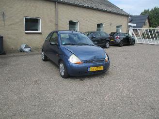Damaged car Ford Ka 1.3 Trend Airco NAP 2005/3