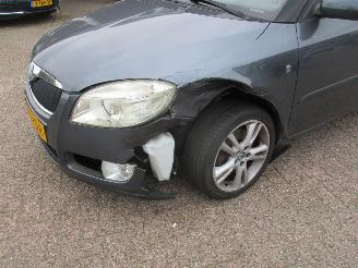 Skoda Roomster 1.6-16V Comfort picture 10