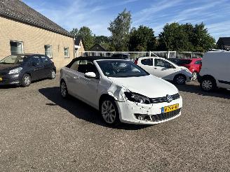 Unfallwagen Volkswagen Golf 2.0 TDI Bluemotion CABRIO 2012/3