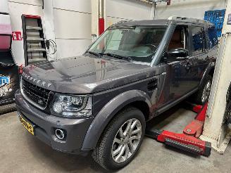 Unfallwagen Land Rover Discovery 3.0 SDV6 Landmark 2016/6
