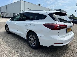 Ford Focus 1.0 EcoBoost Hybrid Titanium picture 5