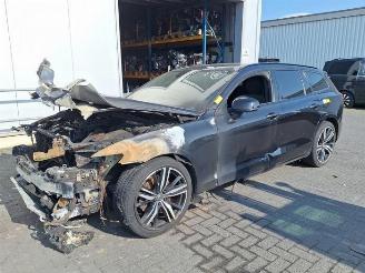 Sloopauto Volvo V-60 V60 II (ZW), Combi, 2018 2.0 B4 16V Mild Hybrid 2022/3